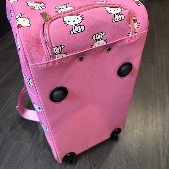 Hello Kitty Pink Rolling Duffel Bag NWT - Picture 5 of 8